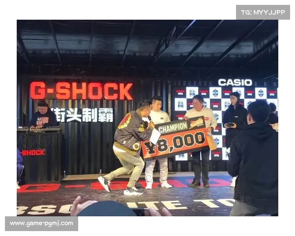 足球激情音乐节：俱乐部主题曲现场演绎与热血对决